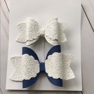 Hair bows